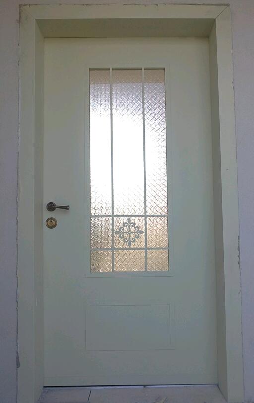 דלת כניסה זכוכית ברזל